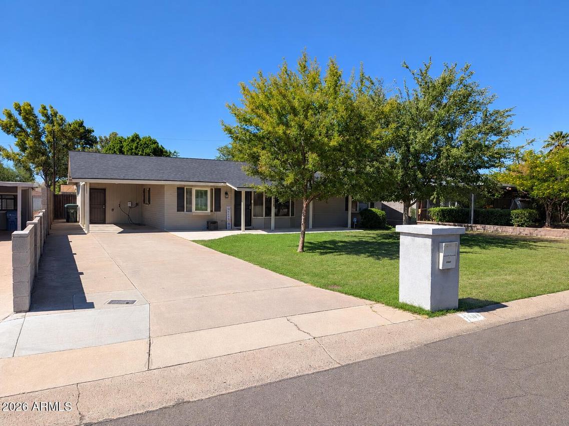 7008 N 14th Pl., Phoenix, AZ 85020