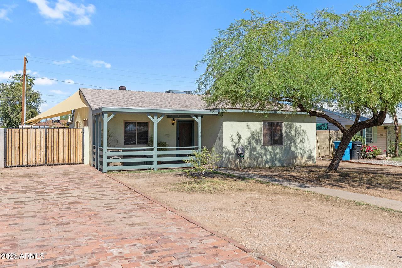 1306 W Clarendon Ave., Phoenix, AZ 85013