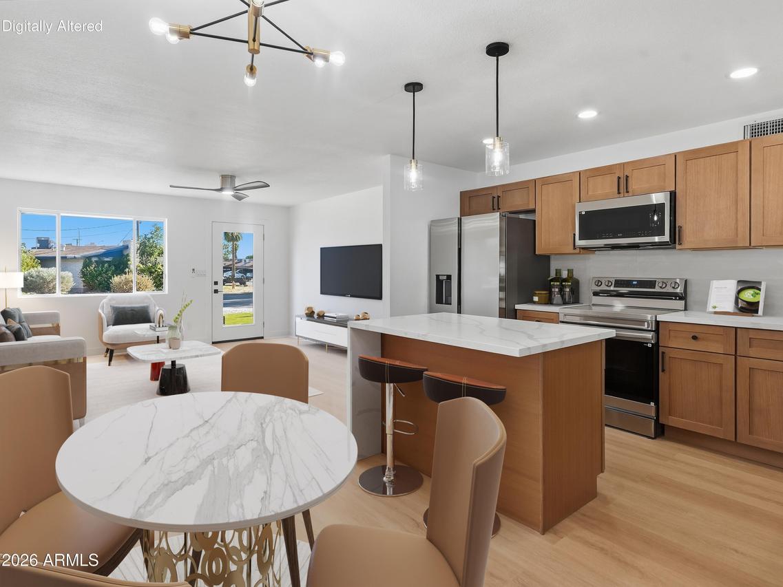 1340 E 2nd Ave., Mesa, AZ 85204