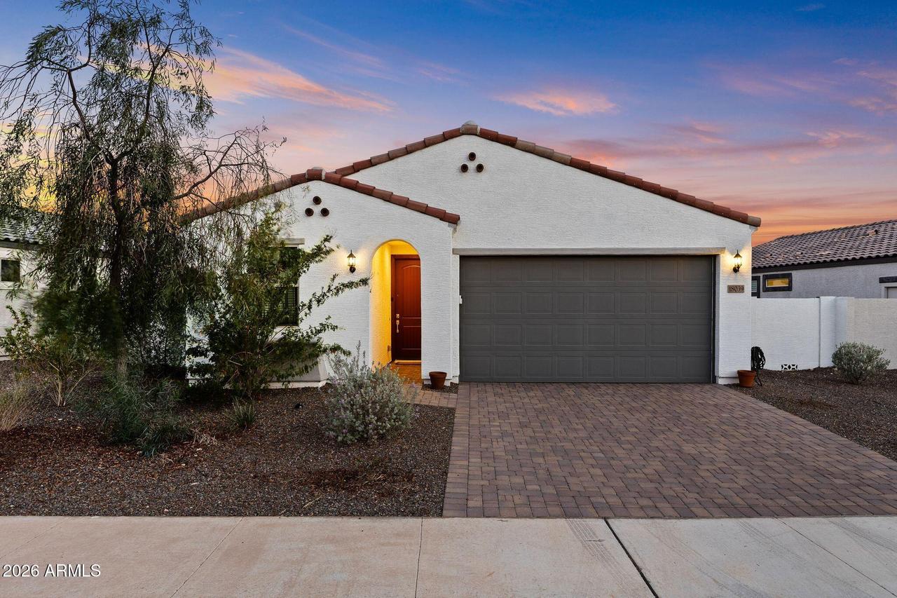 18039 W Amber Ridge Way, Goodyear, AZ 85338
