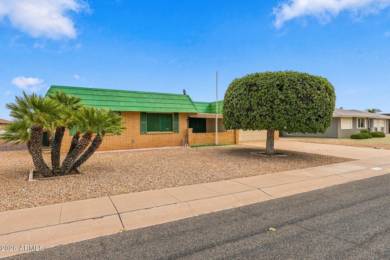 9629 W Glen Oaks Cir., Sun City, AZ 85351