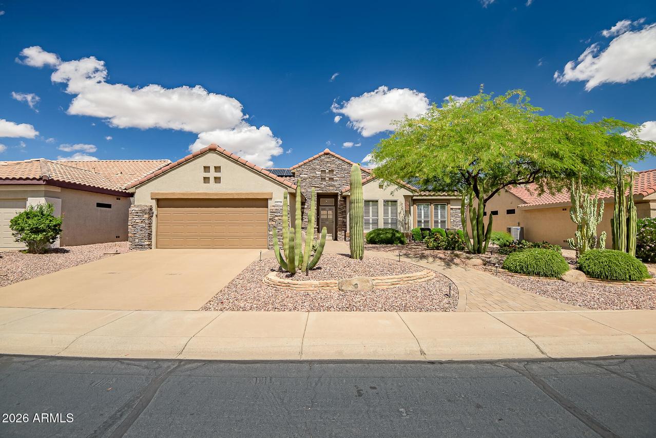 15776 W Silver Breeze Dr., Surprise, AZ 85374