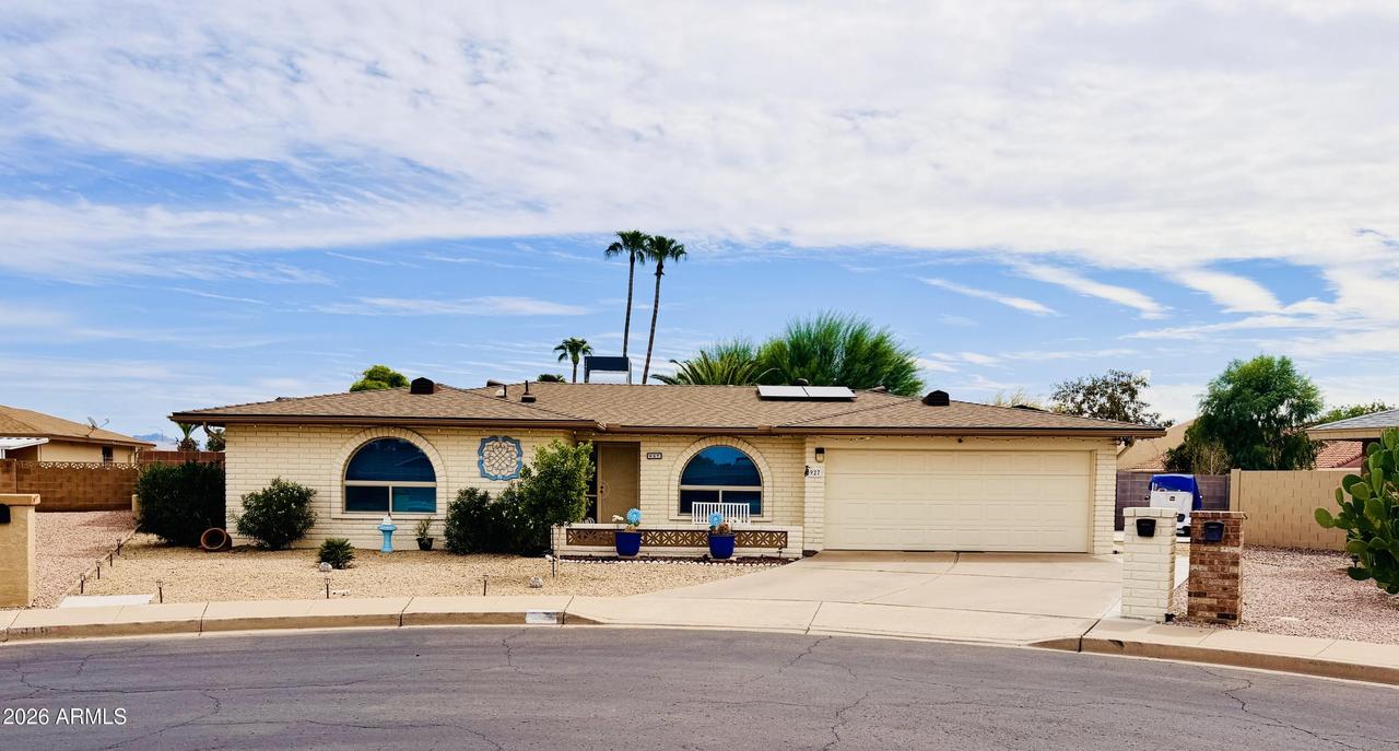 927 S Portland Cir., Mesa, AZ 85206