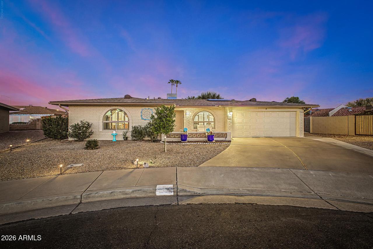 927 S Portland Cir., Mesa, AZ 85206