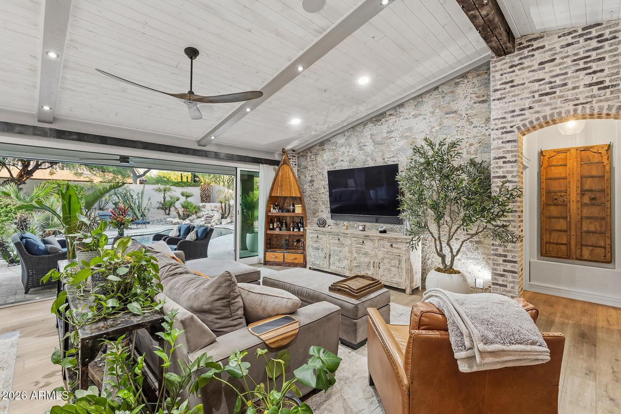 9046 E Calle De Valle Dr., Scottsdale, AZ 85255