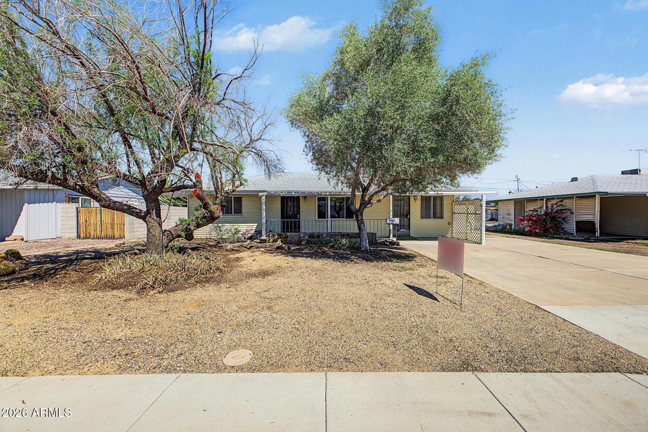11116 W Greer Ave., Youngtown, AZ 85363