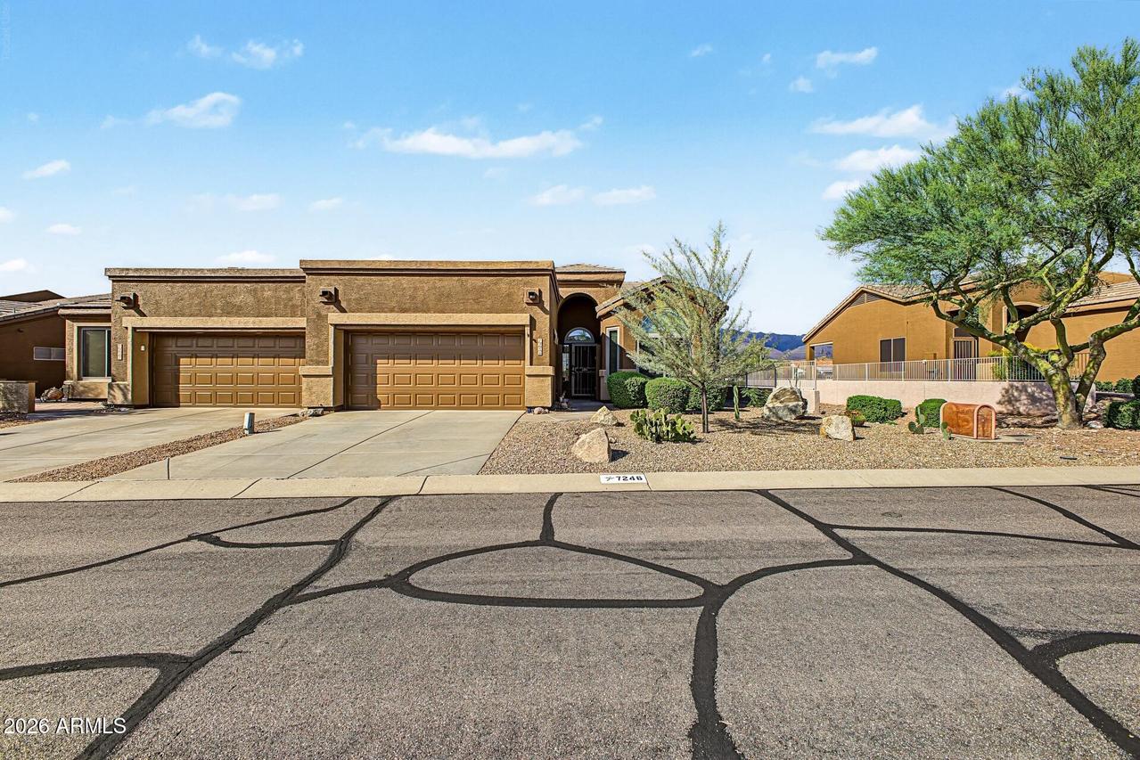 7246 E Canyon Wren Dr., Gold Canyon, AZ 85118