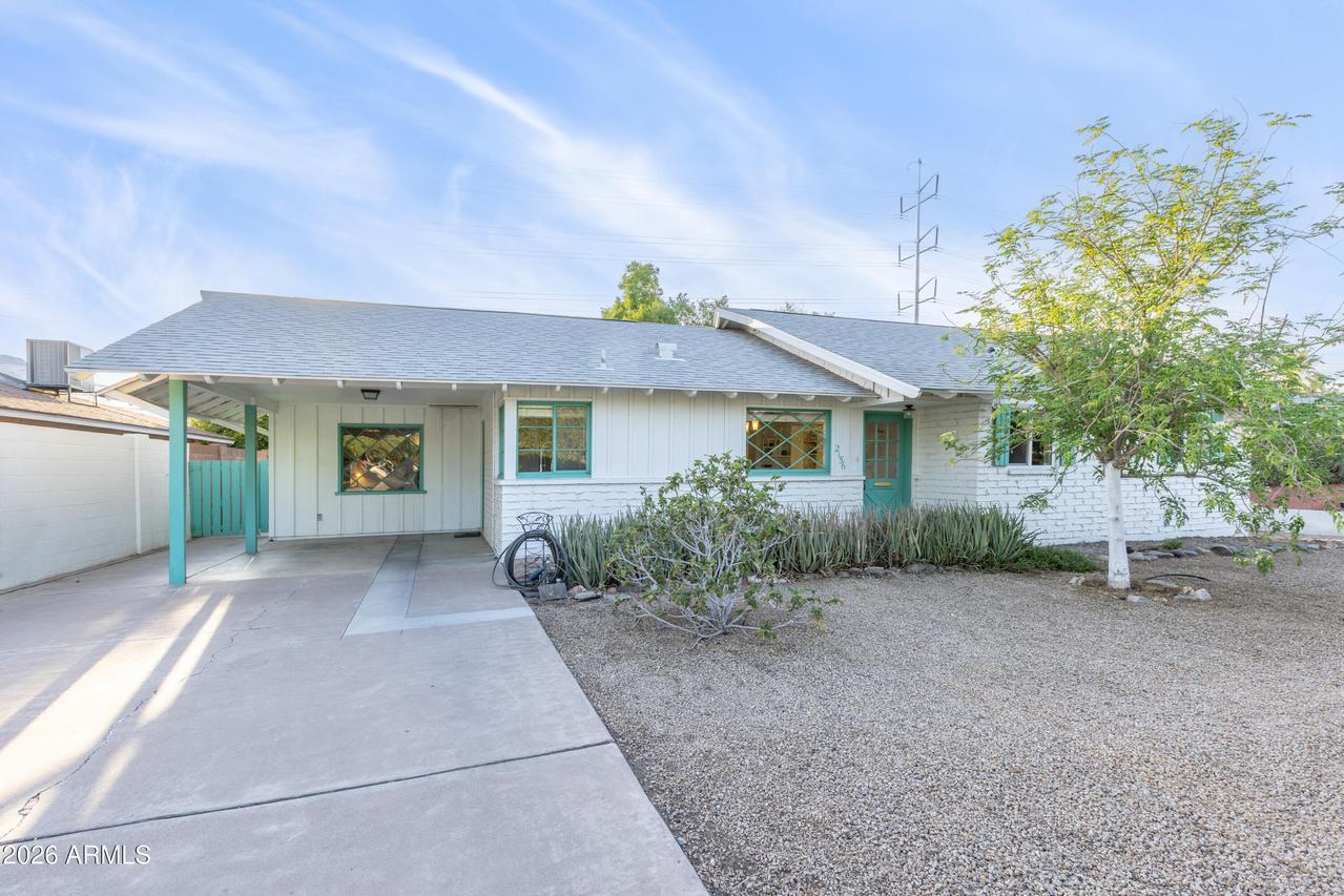 2156 S Hu Esta Dr., Tempe, AZ 85282