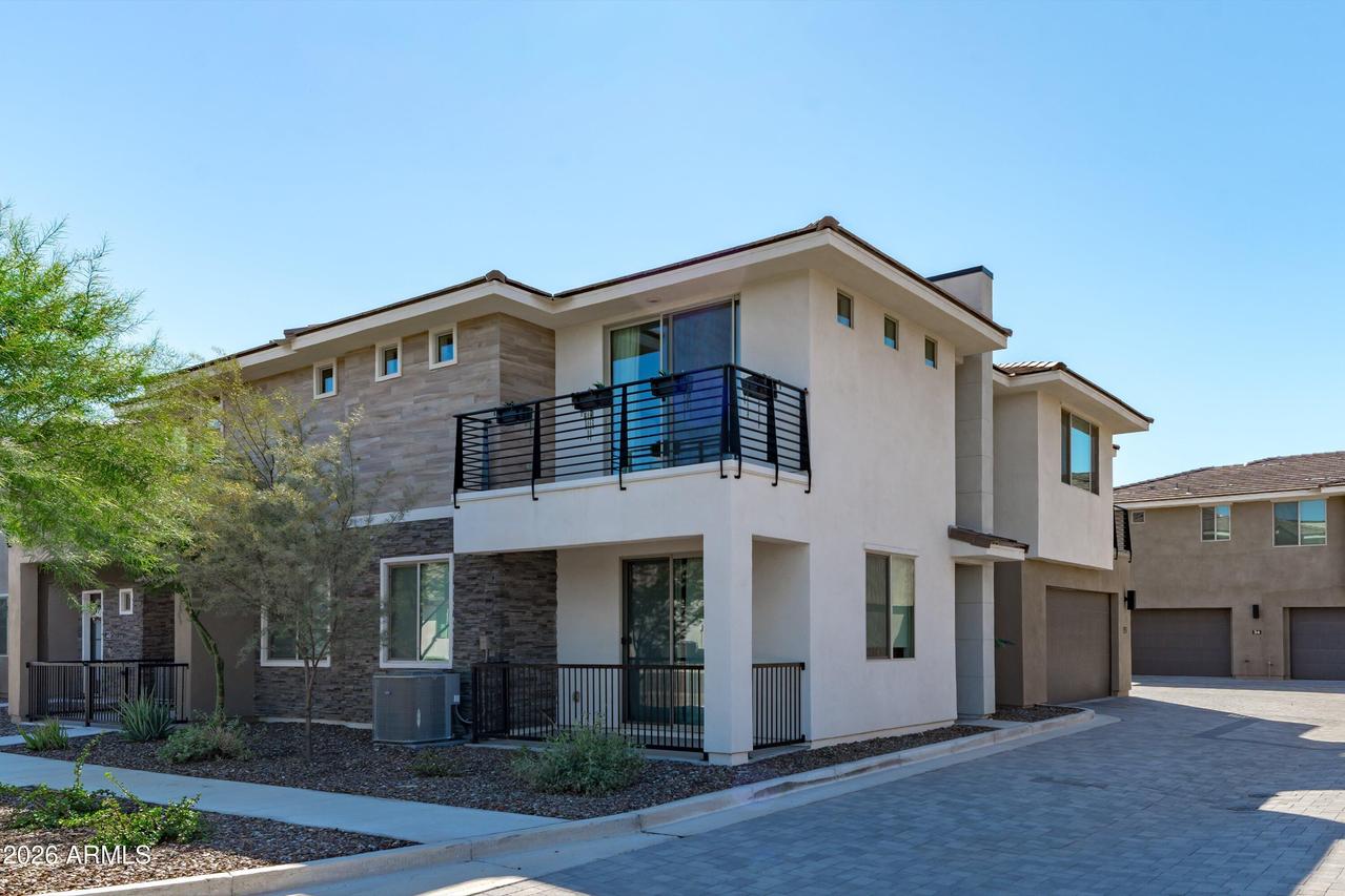 2121 W Sonoran Desert Dr. #42, Phoenix, AZ 85085