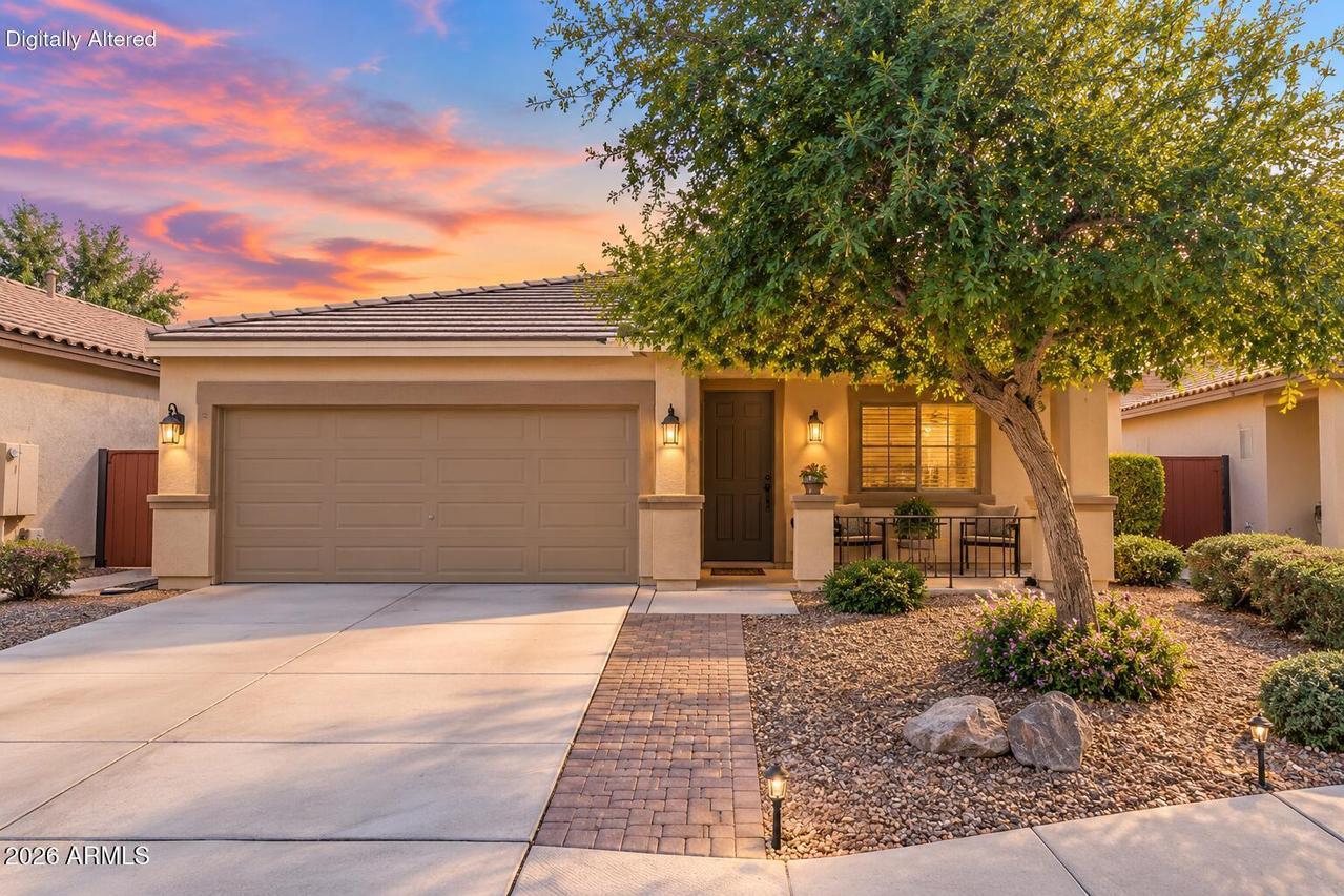 859 W Harvest Rd., San Tan Valley, AZ 85140