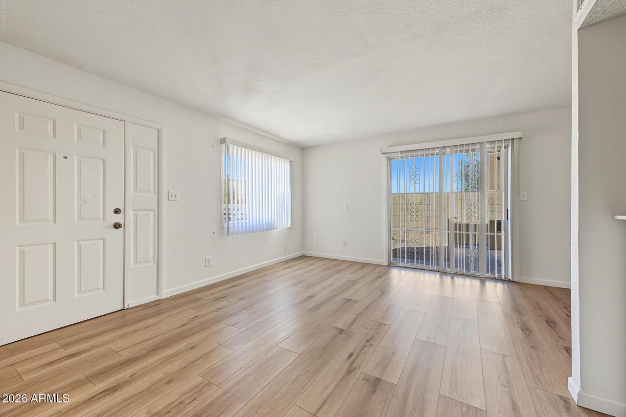 4015 S 45th St., Phoenix, AZ 85040