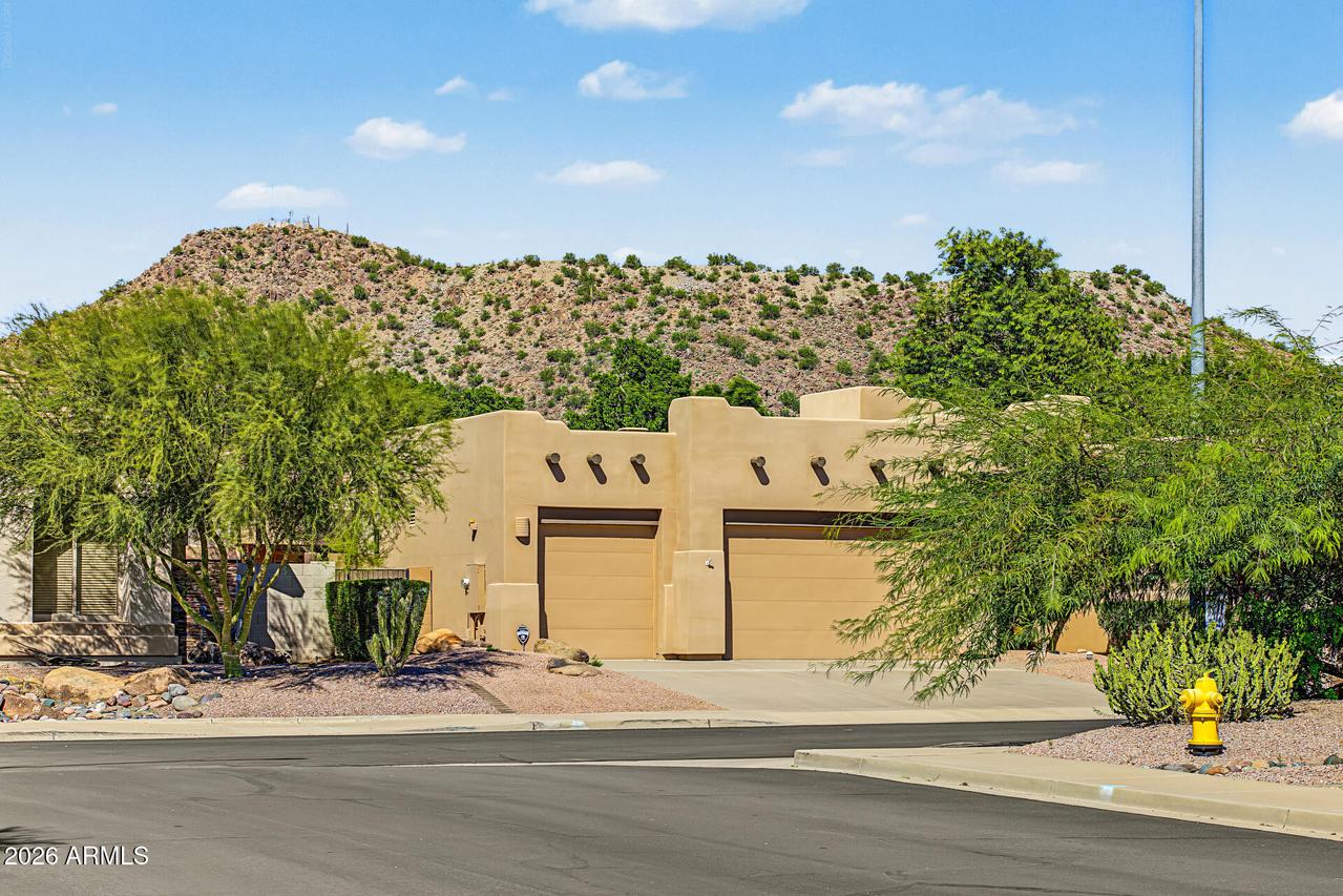 9526 E Greenway St., Mesa, AZ 85207