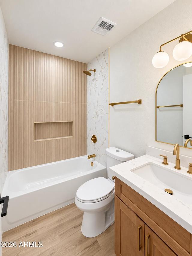 729 E Huber St., Mesa, AZ 85203