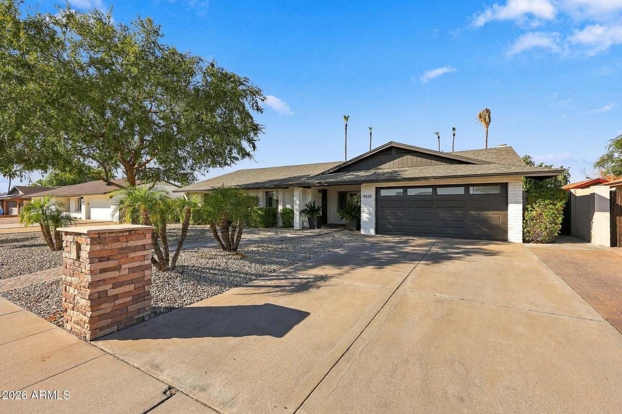 4438 E Voltaire Ave., Phoenix, AZ 85032