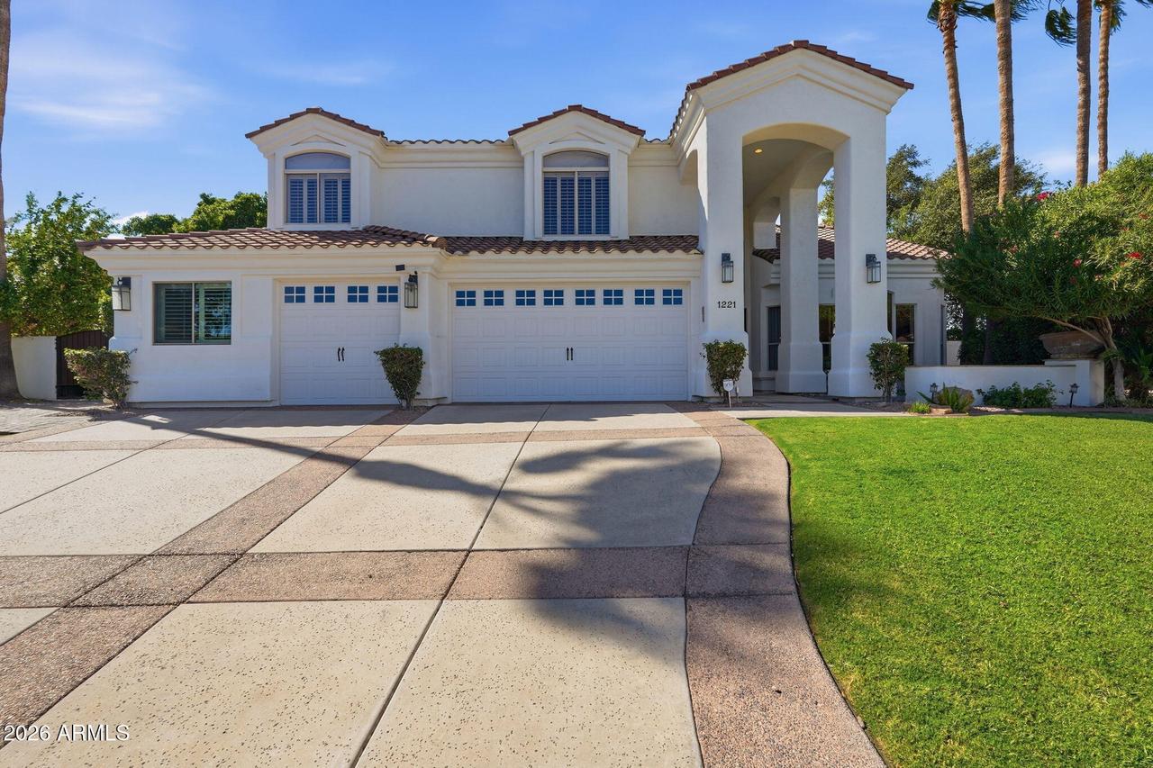 1221 W Sunrise Pl., Chandler, AZ 85248