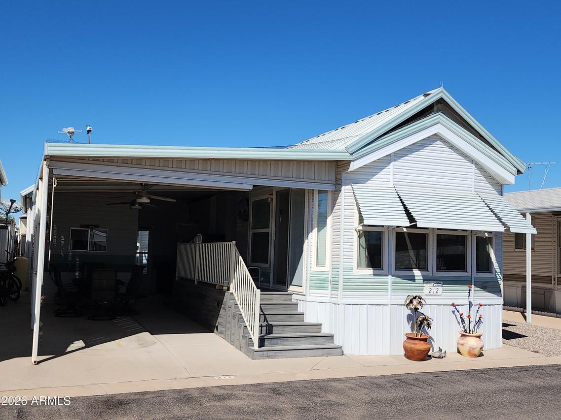 212 E Hedge Dr., Florence, AZ 85132