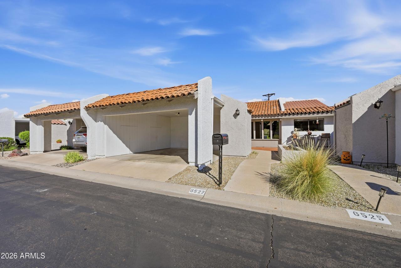 6527 N Maryland Cir., Phoenix, AZ 85013