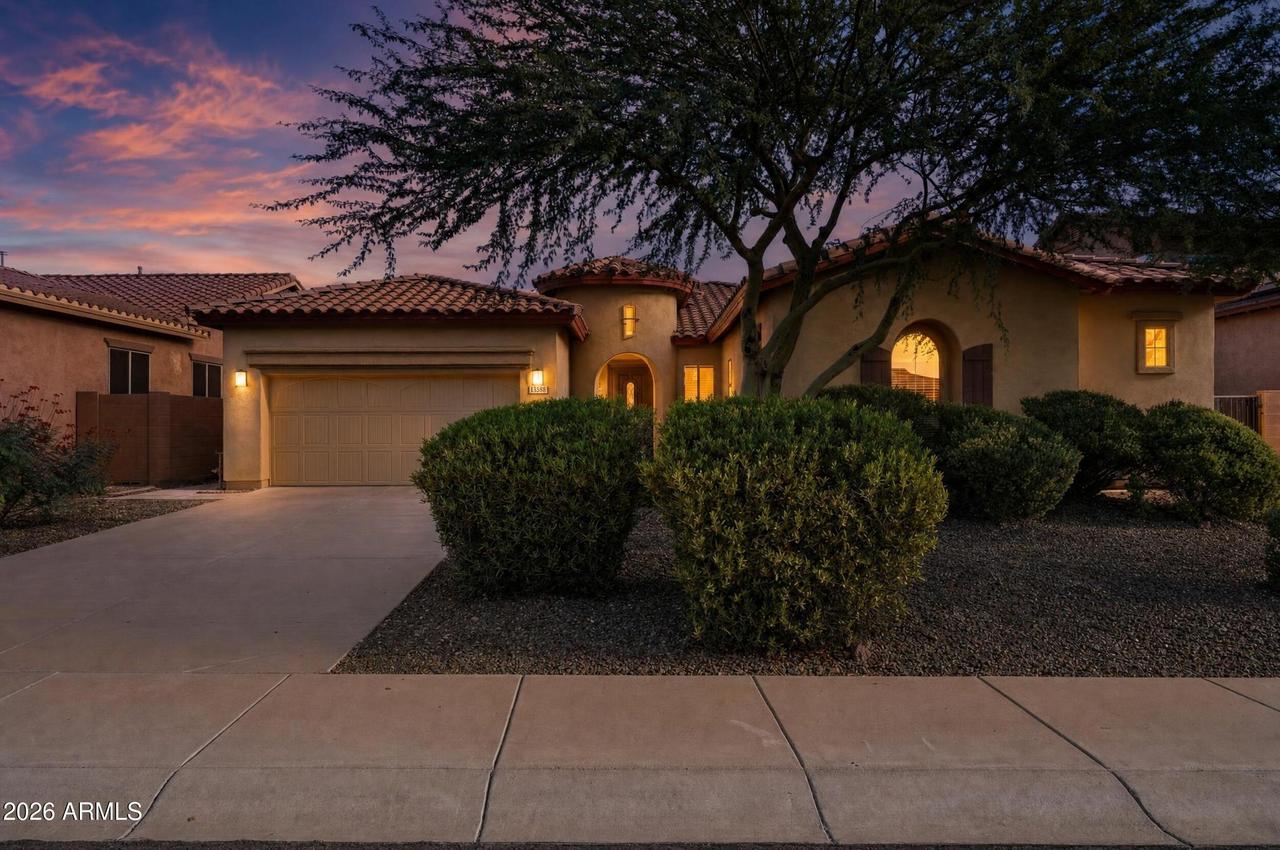 13388 W Chaparosa Way, Peoria, AZ 85383