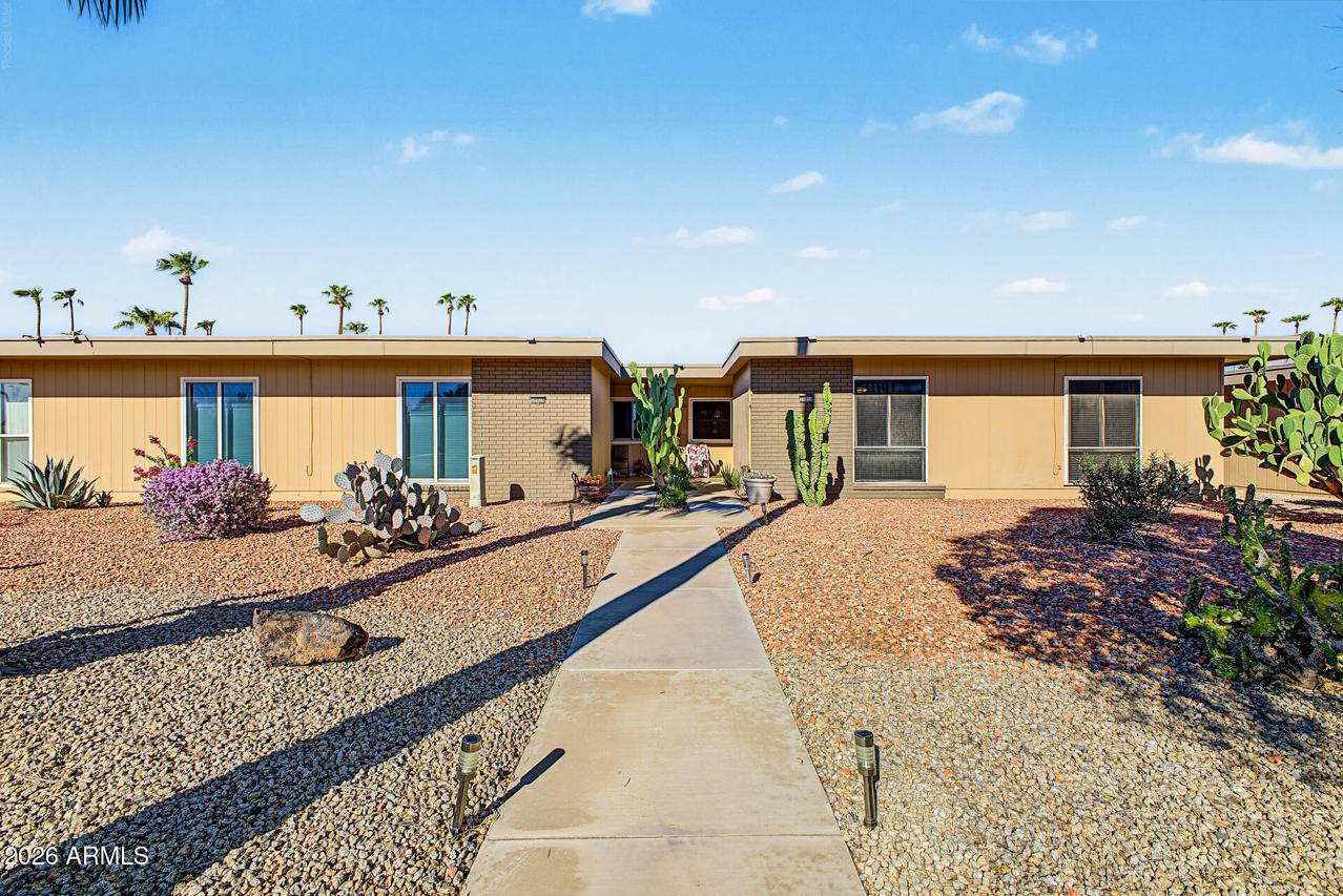 10918 W Thunderbird Blvd., Sun City, AZ 85351