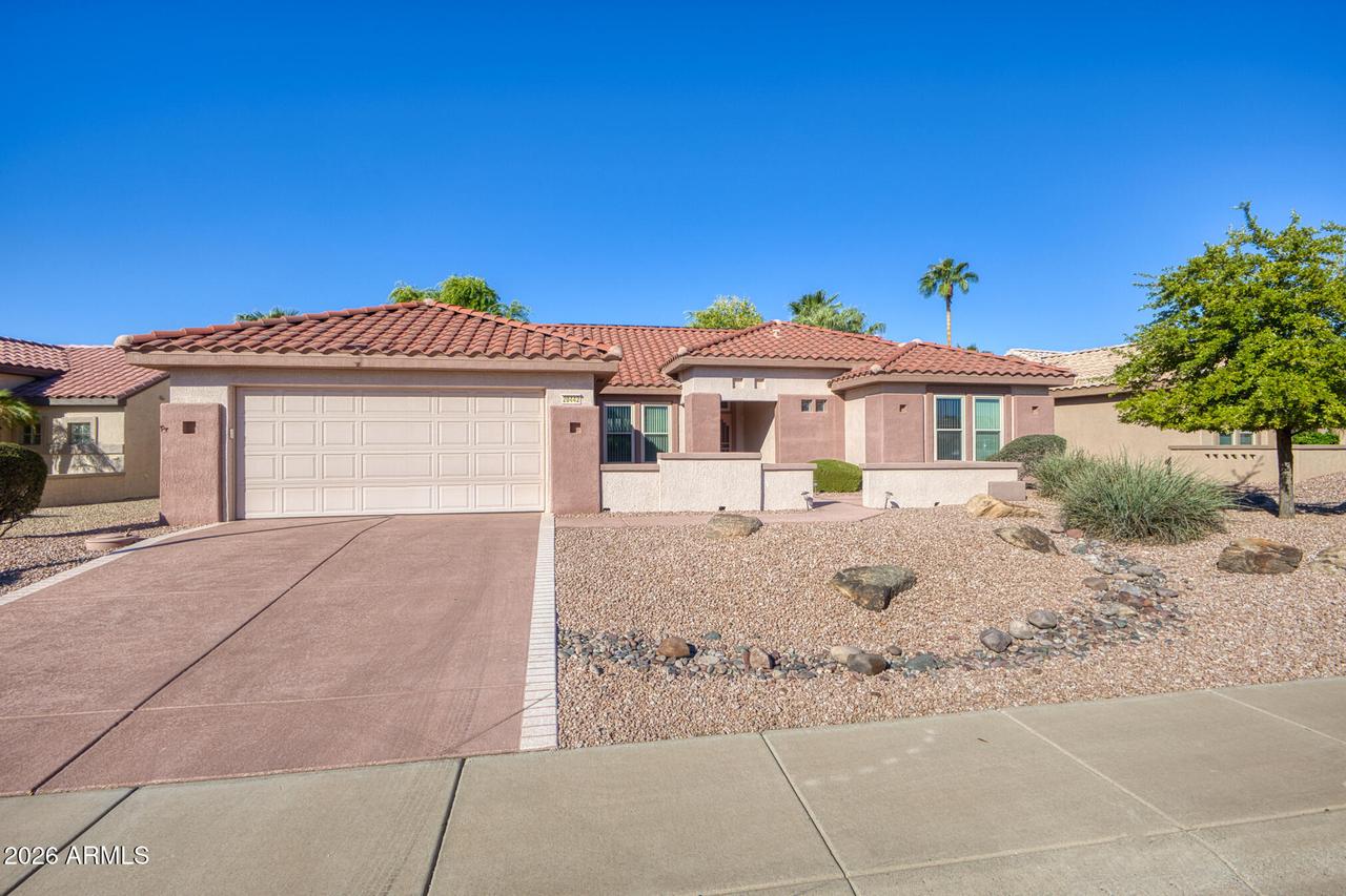 20442 N Palm Canyon Dr., Surprise, AZ 85374
