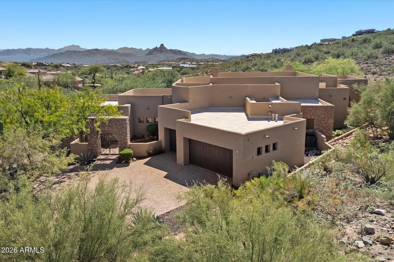 14819 E Paradise Dr., Fountain Hills, AZ 85268