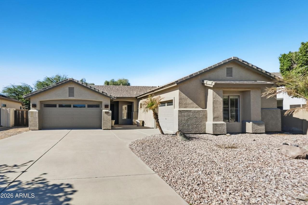 7229 W Avenida Del Rey, Peoria, AZ 85383