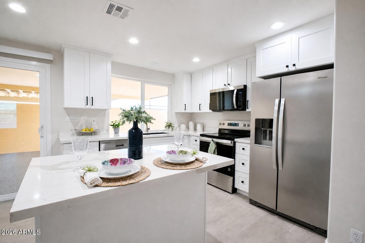 552 N Hobson Plz., Mesa, AZ 85203