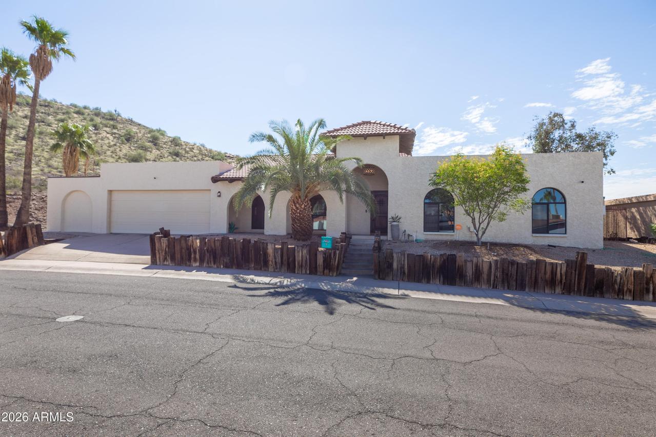 239 E Aster Dr., Phoenix, AZ 85022