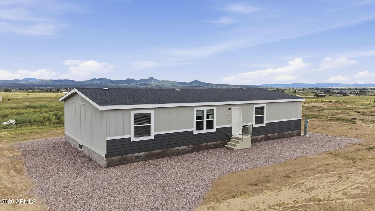 2673 W Silverado Tr., Paulden, AZ 86334
