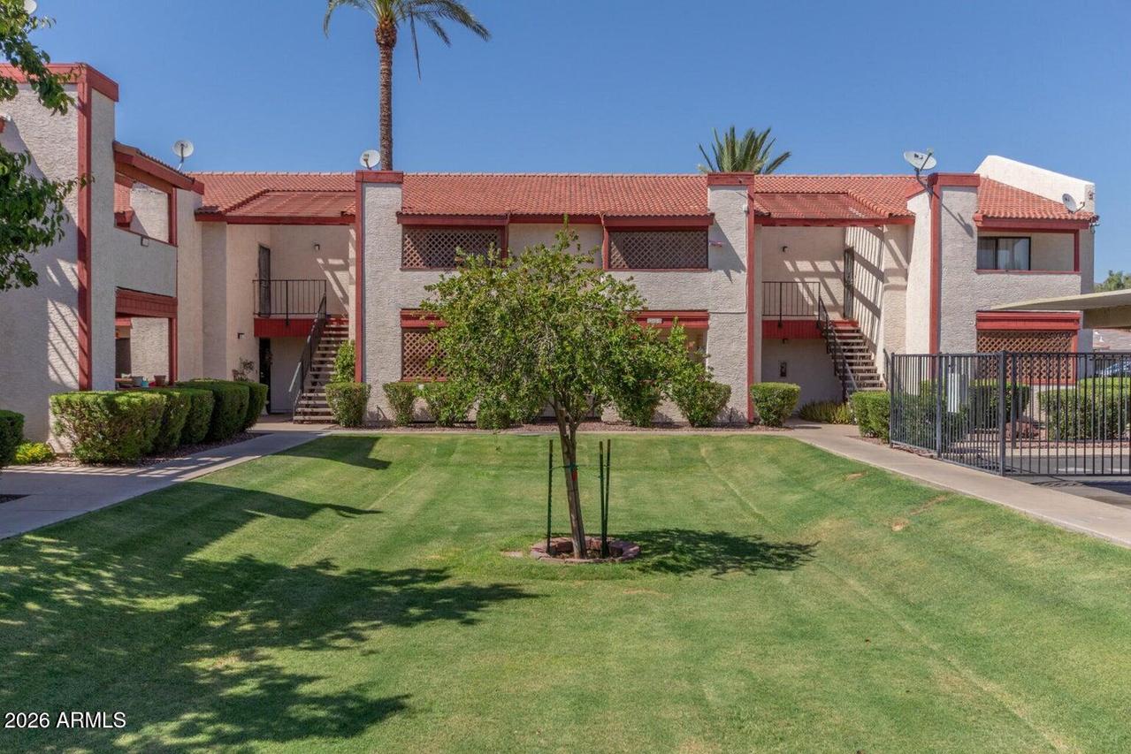 4211 E Palm Ln. #208, Phoenix, AZ 85008