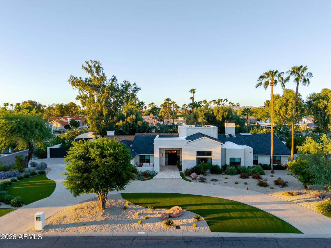 8230 E Wood Dr., Scottsdale, AZ 85260