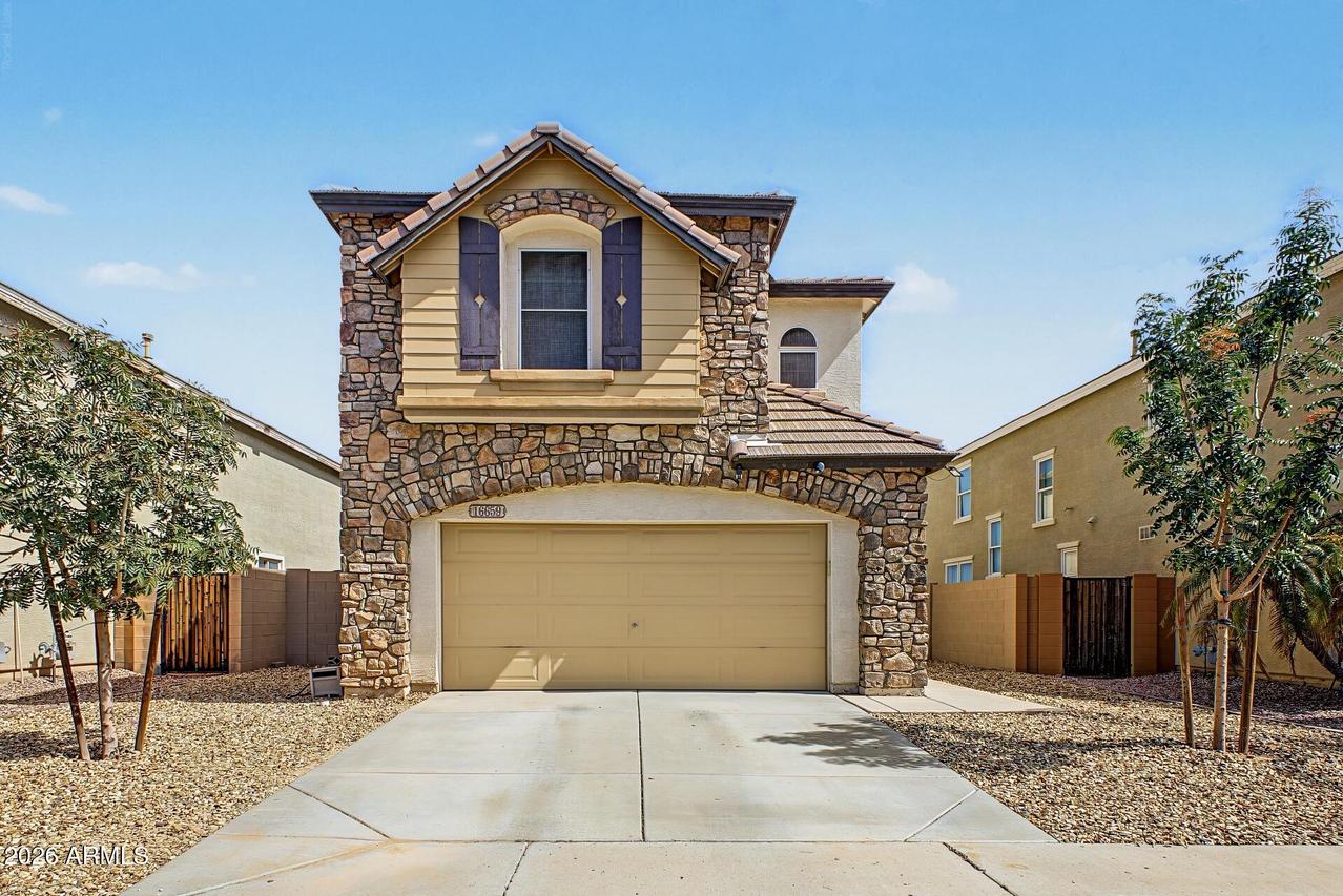 16659 N 181st Dr., Surprise, AZ 85388