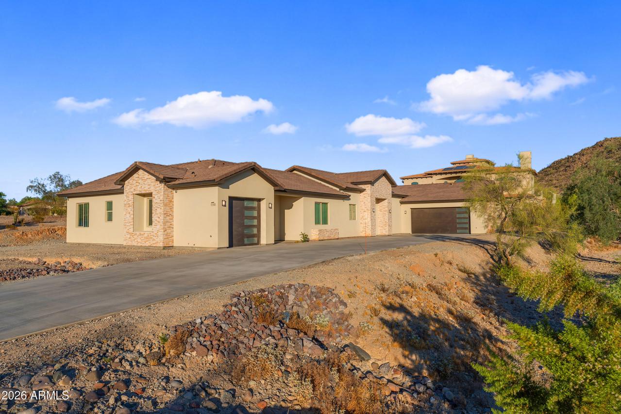 18632 W Santa Irene Dr., Goodyear, AZ 85338