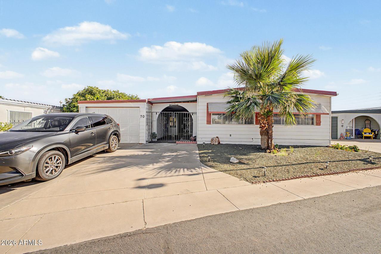 10201 N 99th Ave. #70b, Peoria, AZ 85345