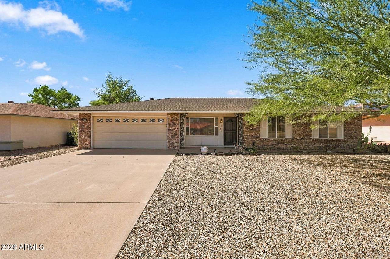 16818 N Burns Dr., Sun City, AZ 85351