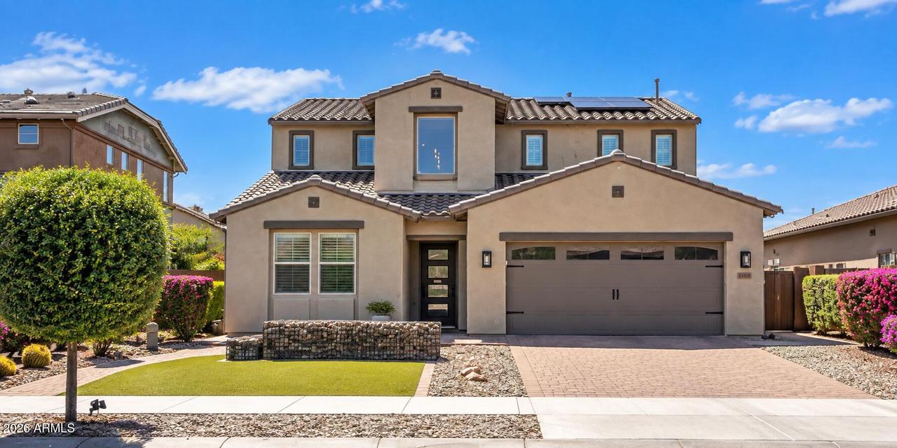 16005 W Shaw Butte Dr., Surprise, AZ 85379