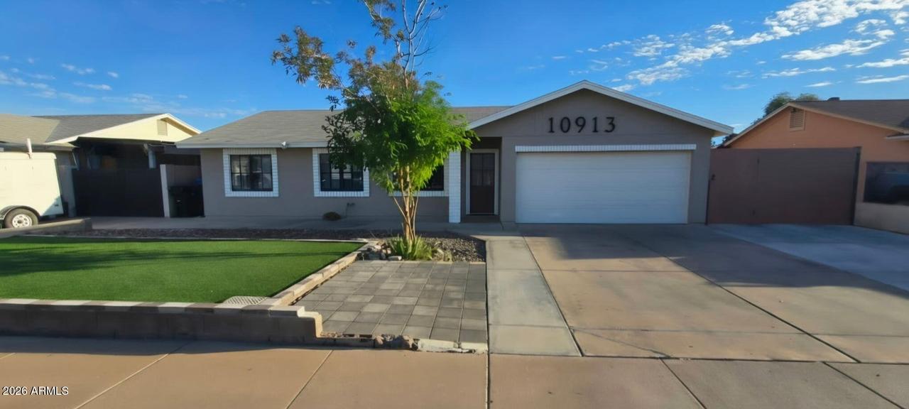 10913 W Sells Dr., Phoenix, AZ 85037