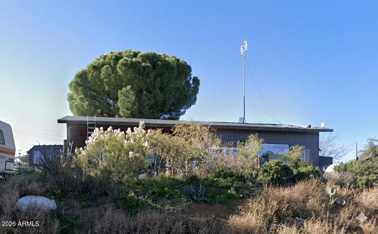 13390 E Summit Ave., Mayer, AZ 86333