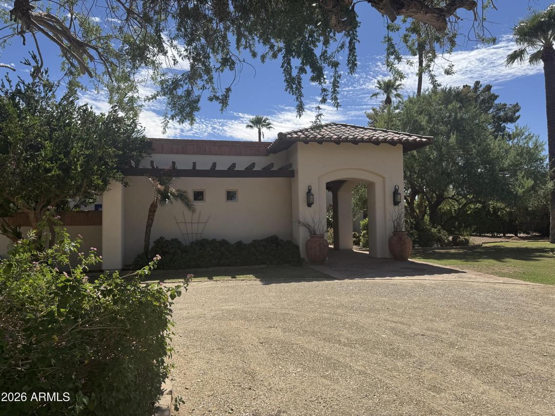 403 E Bird Ln., Litchfield Park, AZ 85340