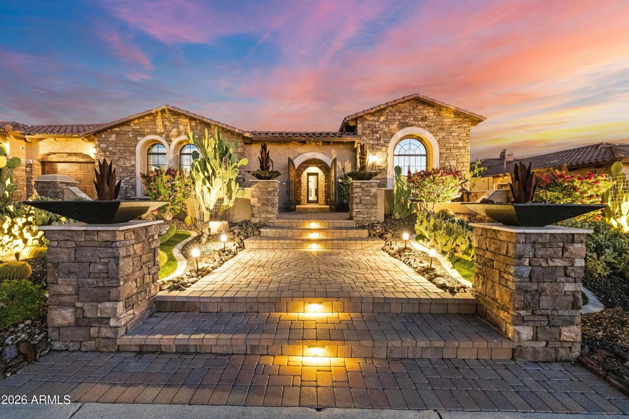 2325 N Atwood Cir., Mesa, AZ 85207