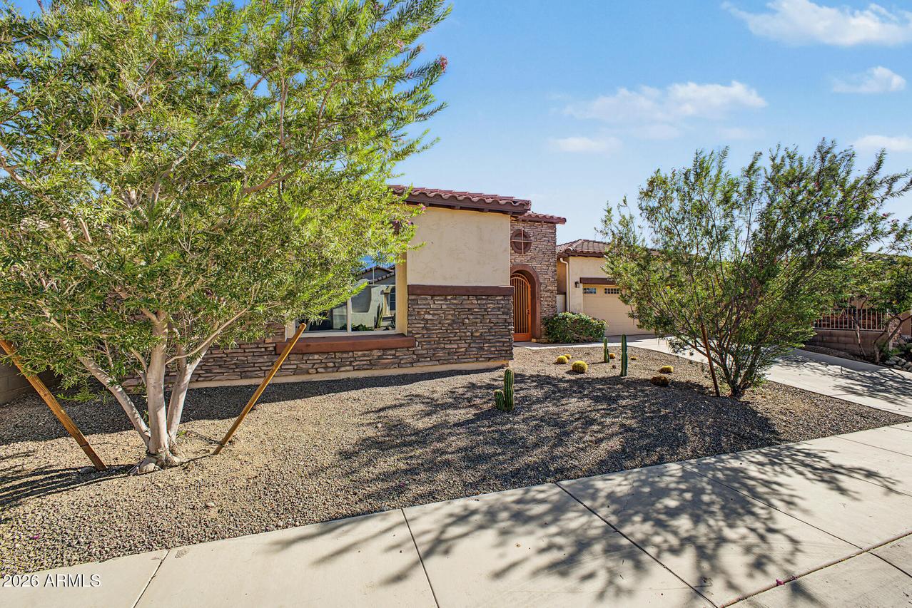 17529 W Cottonwood Ln., Goodyear, AZ 85338
