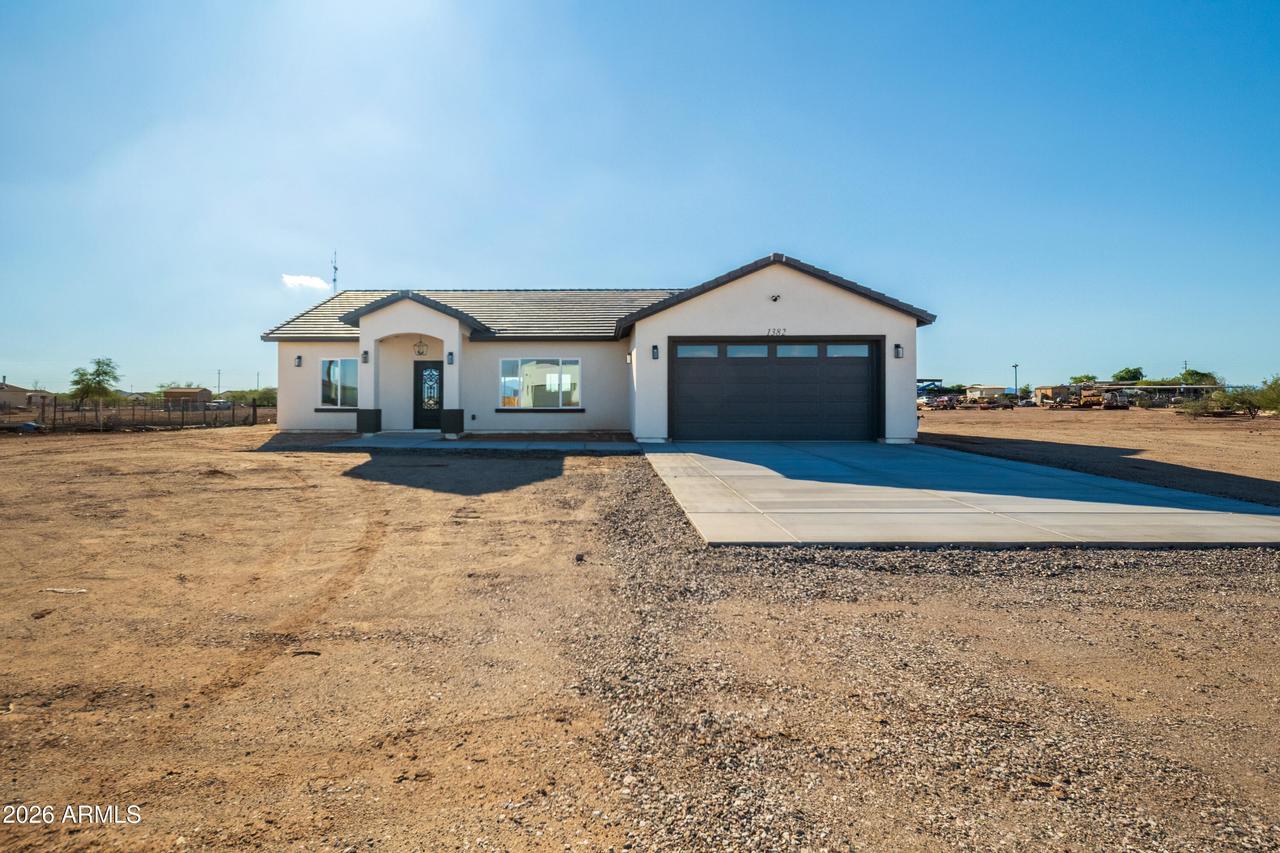 1382 N 373rd Ave., Tonopah, AZ 85354