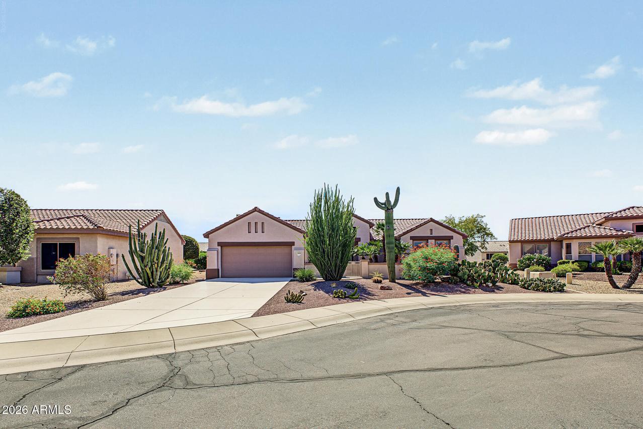 15833 W Sugar Bush Way, Surprise, AZ 85374