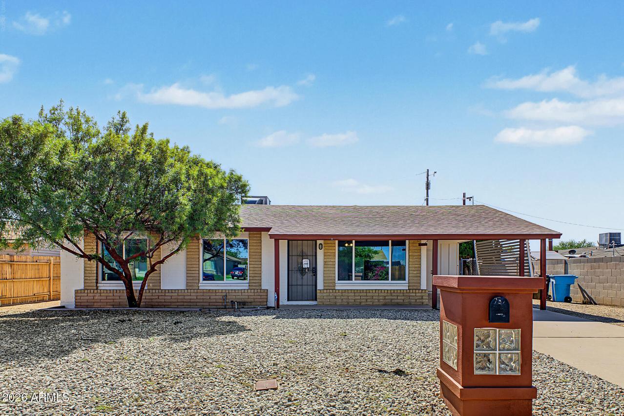 1525 W Hartford Ave., Phoenix, AZ 85023