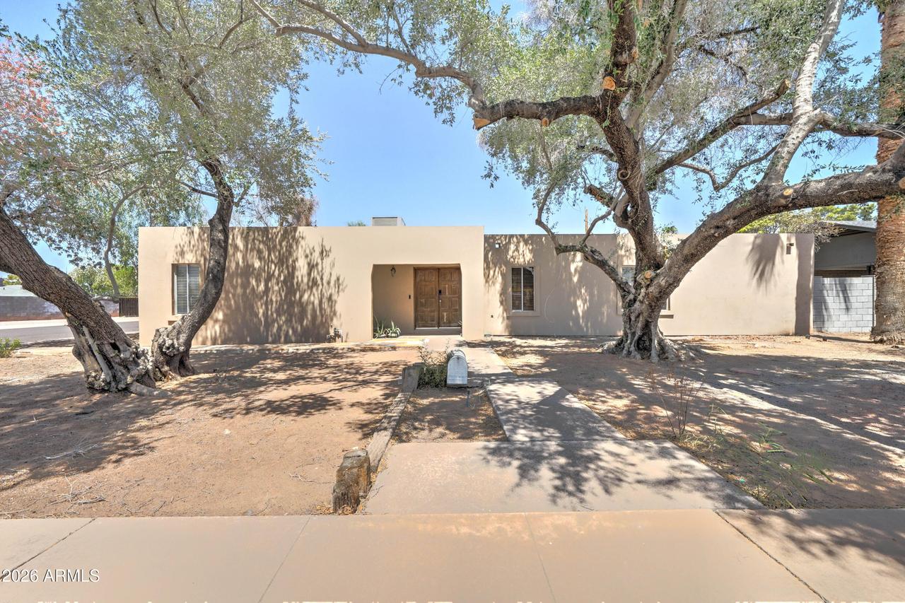 498 W Gail Dr., Chandler, AZ 85225