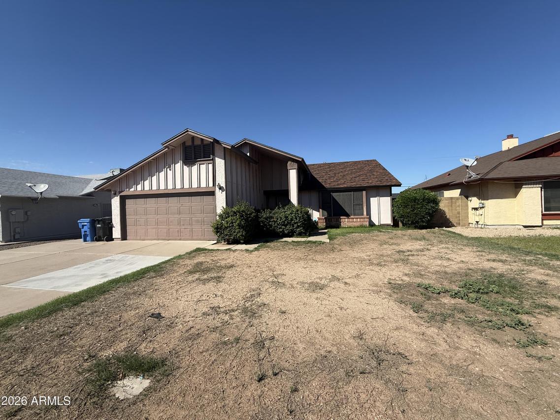 1844 E Alta Vista Rd., Phoenix, AZ 85042
