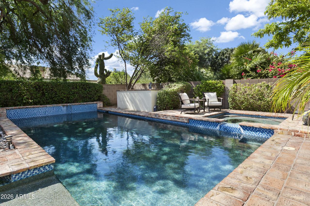 6737 E Evans Dr., Scottsdale, AZ 85254