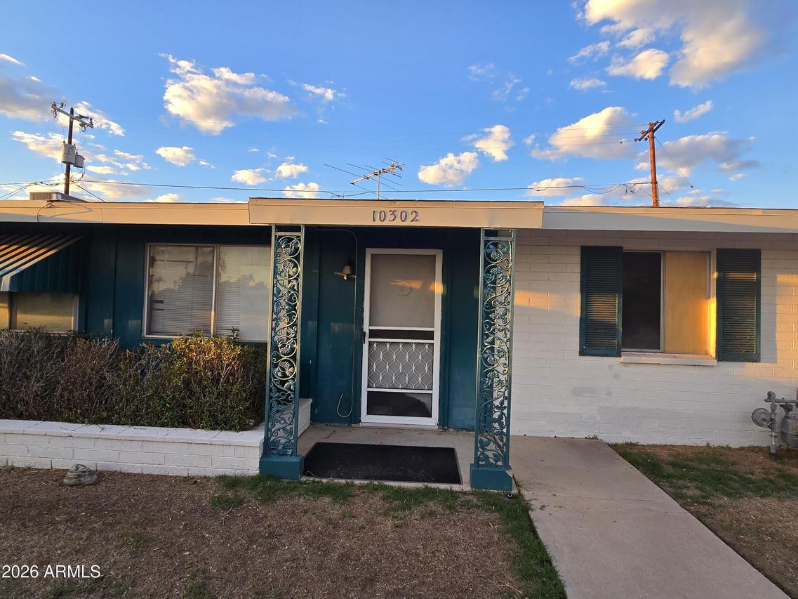 10302 W Oakmont Dr., Sun City, AZ 85351