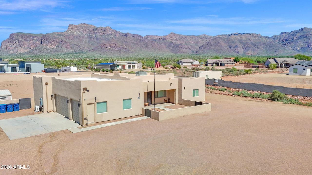 6590 E Tranquilo St., Apache Junction, AZ 85119
