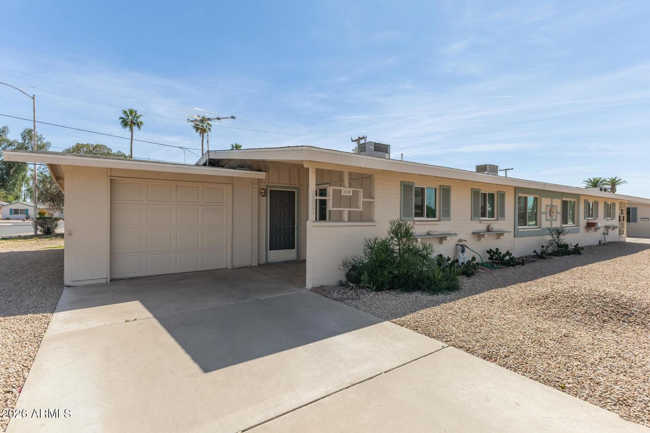 10801 W Windsor Dr., Sun City, AZ 85351